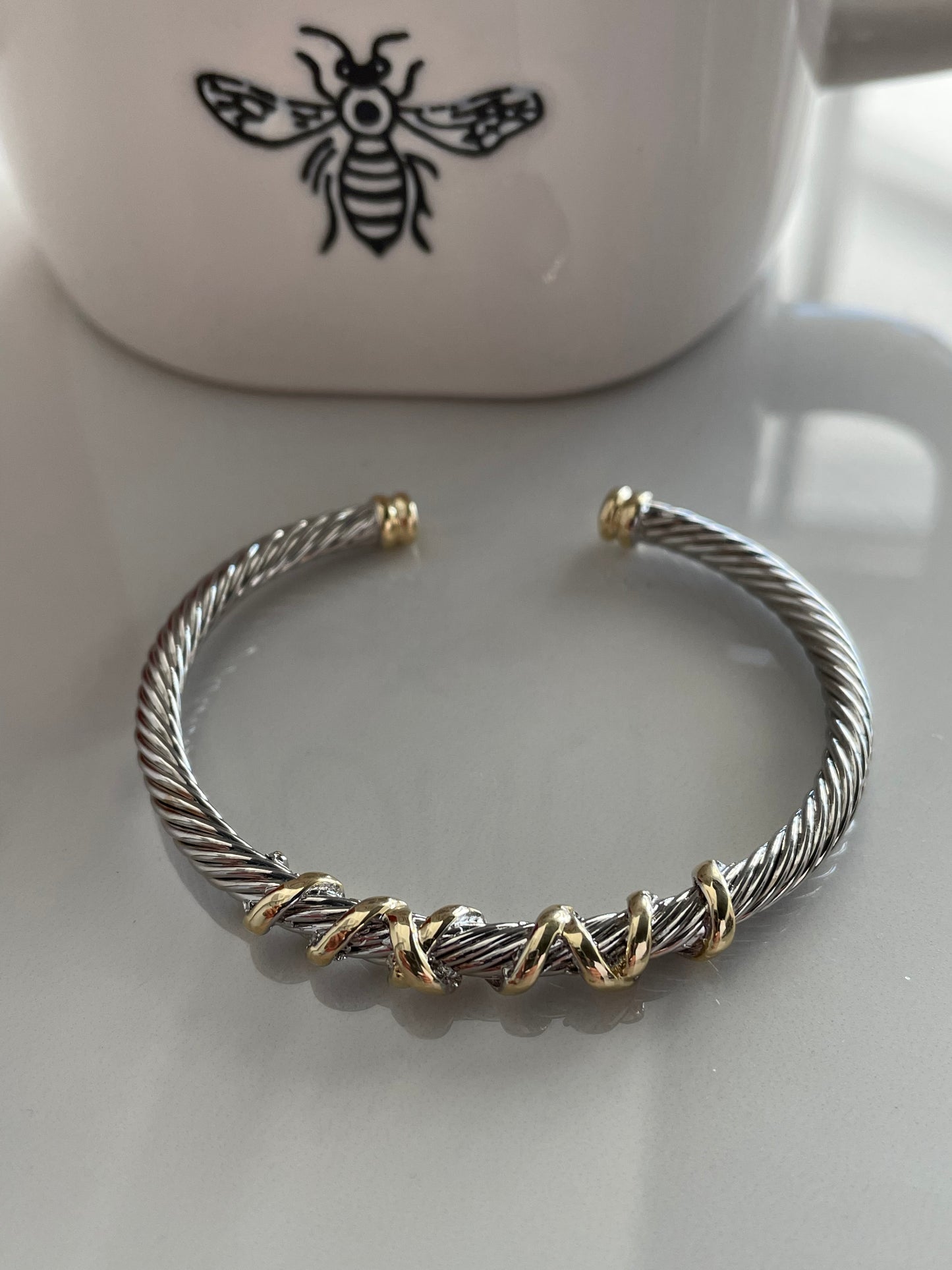 Two Tone Tangle Bangle