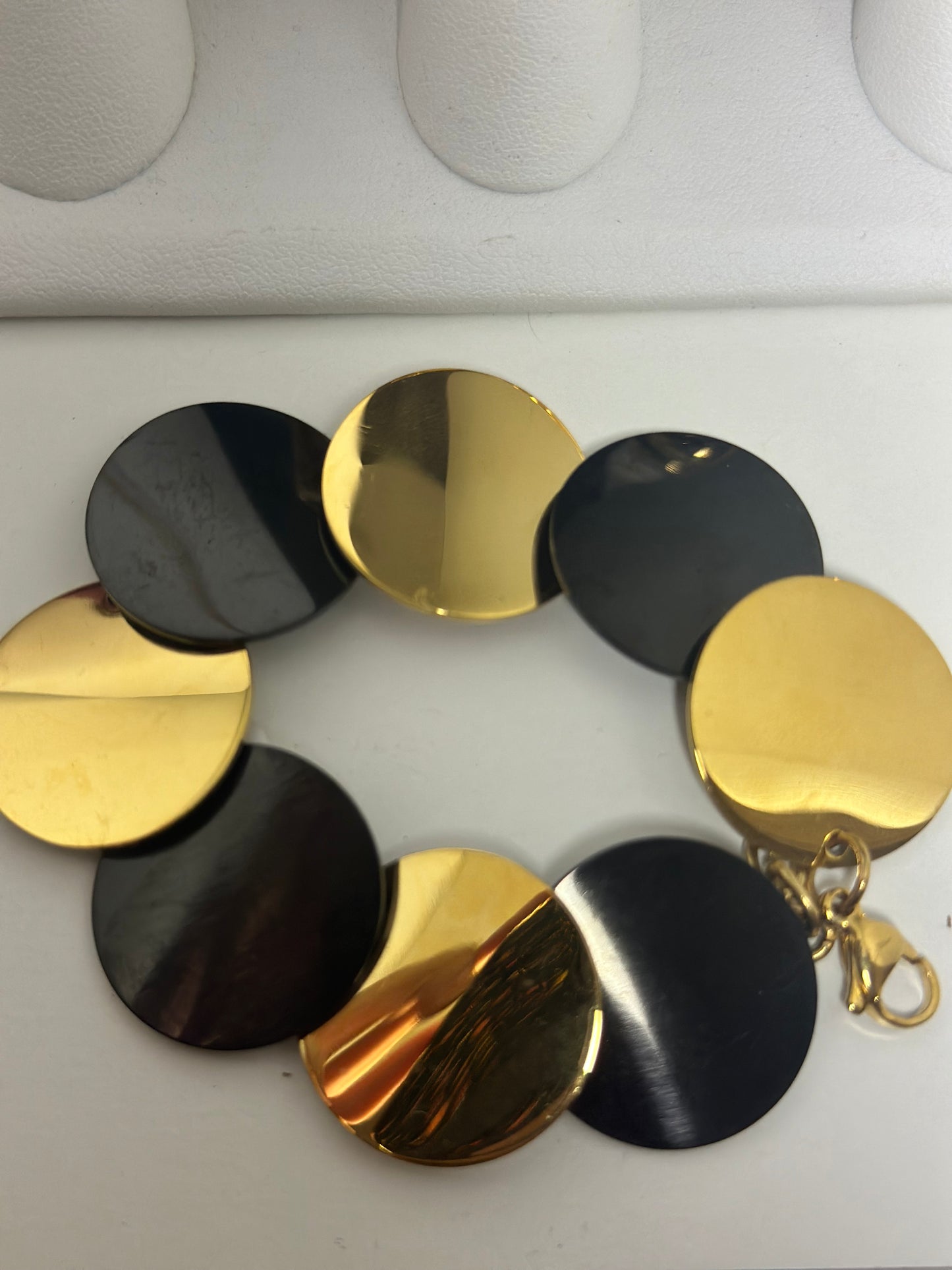 Black & Gold circle Bracelet