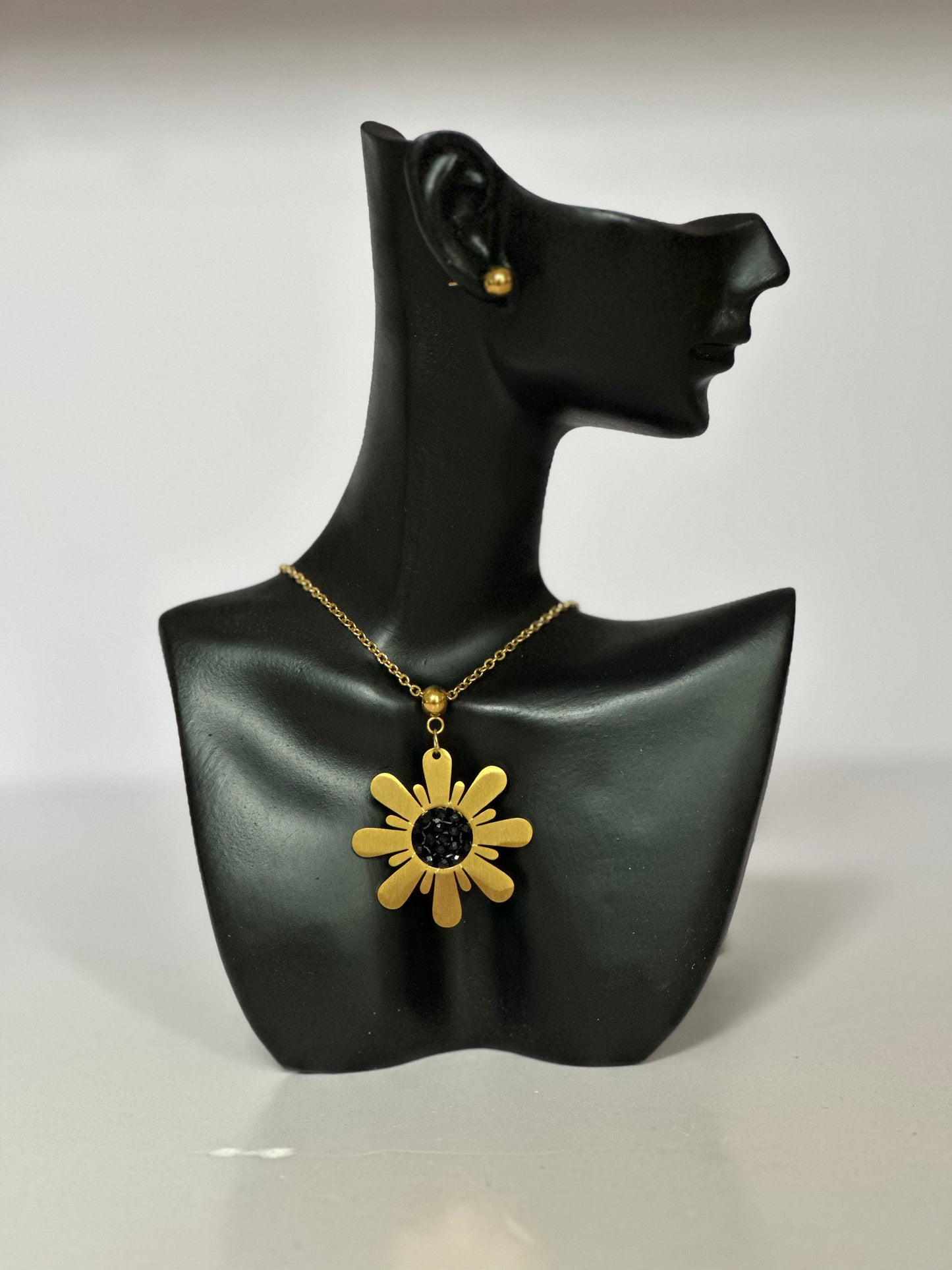 Bloom Necklace