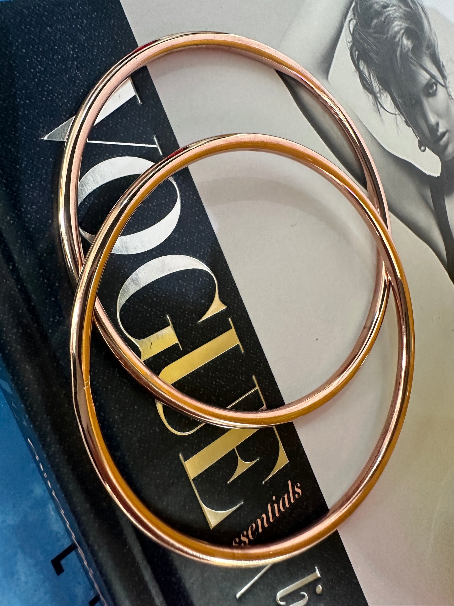 Single Bangles Bracelets