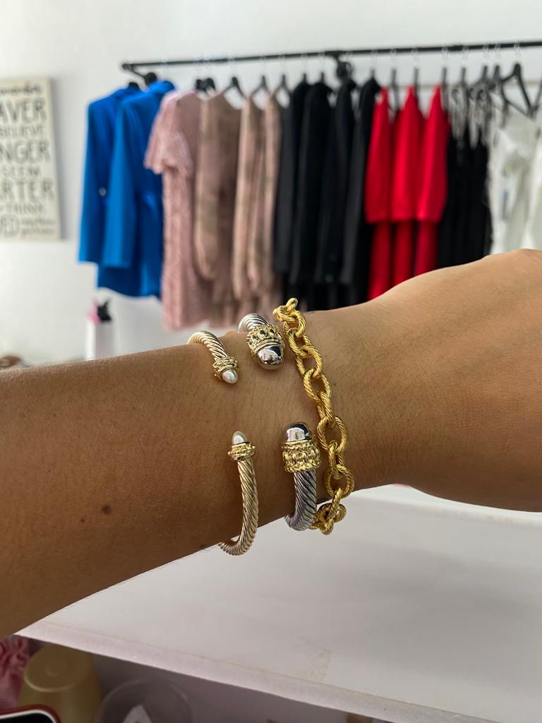 Two Tone Linked Bracelet